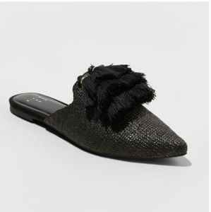Tassel pointed woven mules/slides